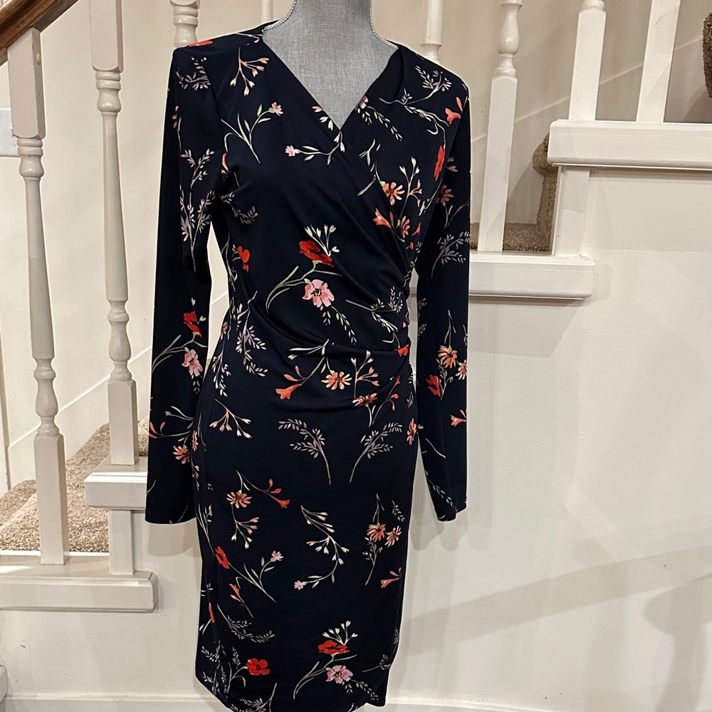Lori M navy flower dress